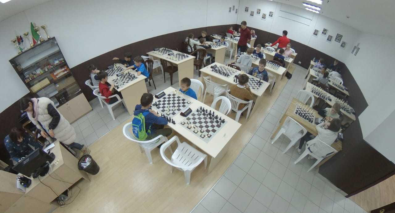 Новогодний шахматный турнир среди детей 2004 года рождения и моложе.