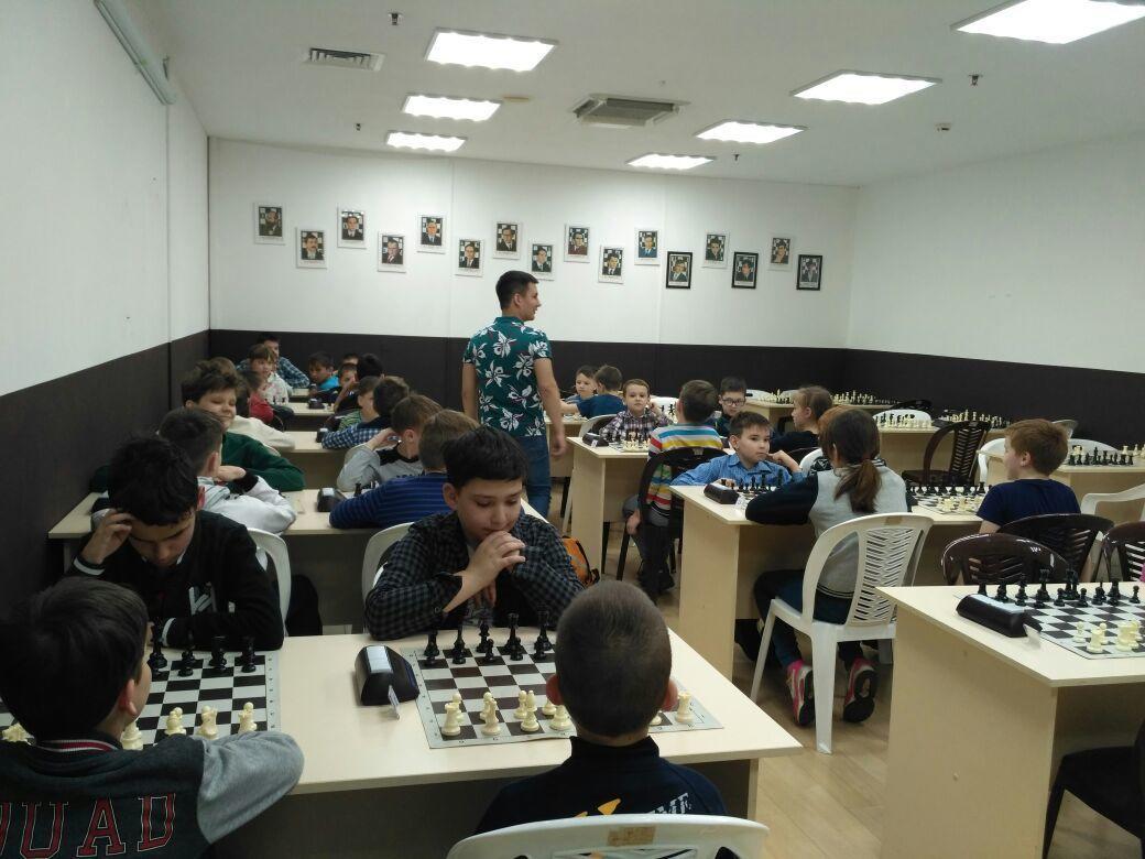 4-го апреля завершился традиционный шахматный турнир среди школьных команд на Кубок Ассоциации