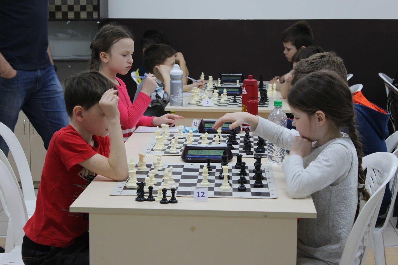 29-го апреля завершились шахматные турниры с возможностью получения и увеличения рейтинга на 2-ой и 3-ий юношеские разряды.(8.04.18-29.04.18)