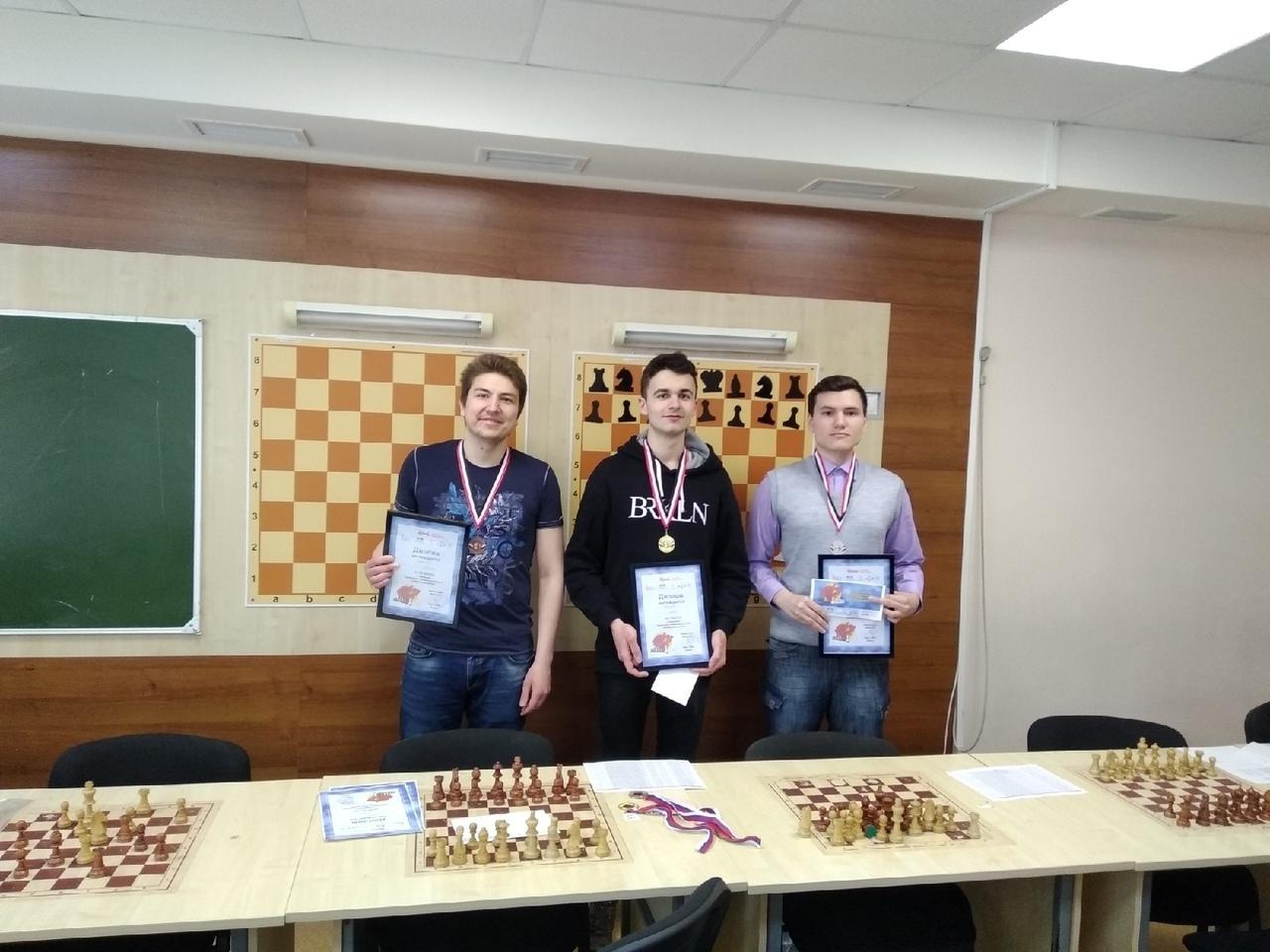Бронза у Садыкова Рамиля на чемпионата ПФО по шахматам среди мужчин и женщин — блиц