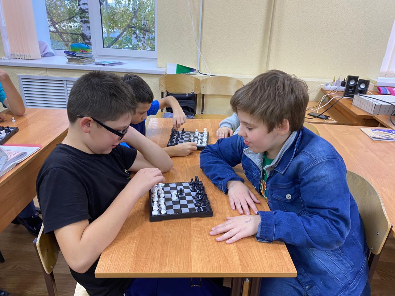 Самореализация детей посредством игры в шахматы