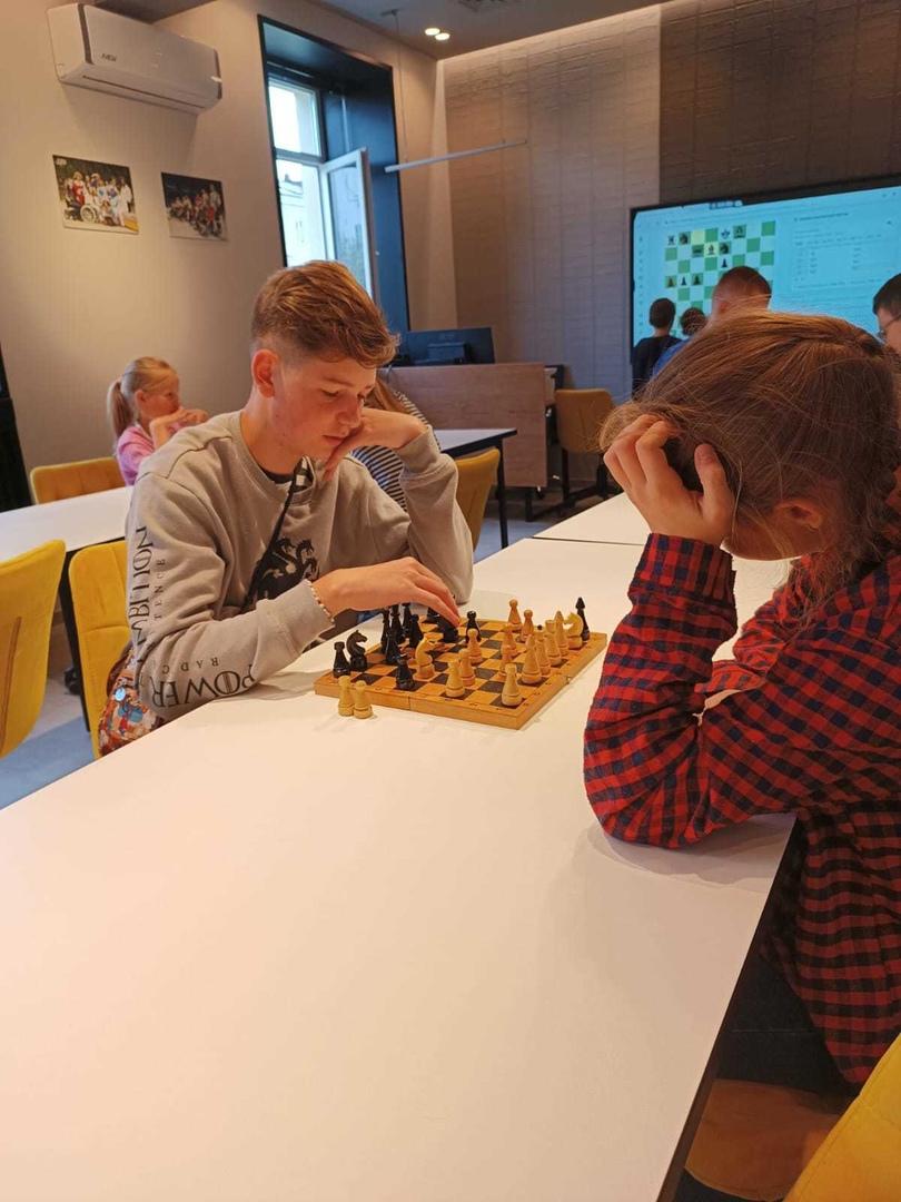 Ассоциация проводит благотворительные занятия по шахматам