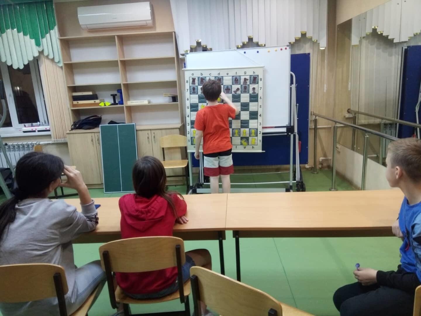 Изучение шахмат в ГБУ «Детский дом Приволжского района г. Казани»