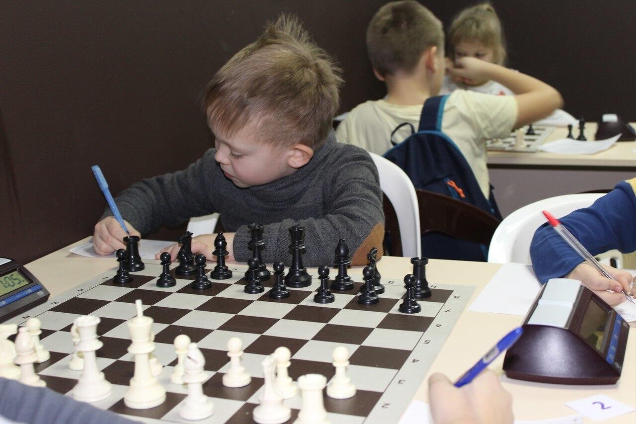 Завершилась очередная серия рейтинговых турниров по шахматам на 2-ой и 3-ий юношеские разряды